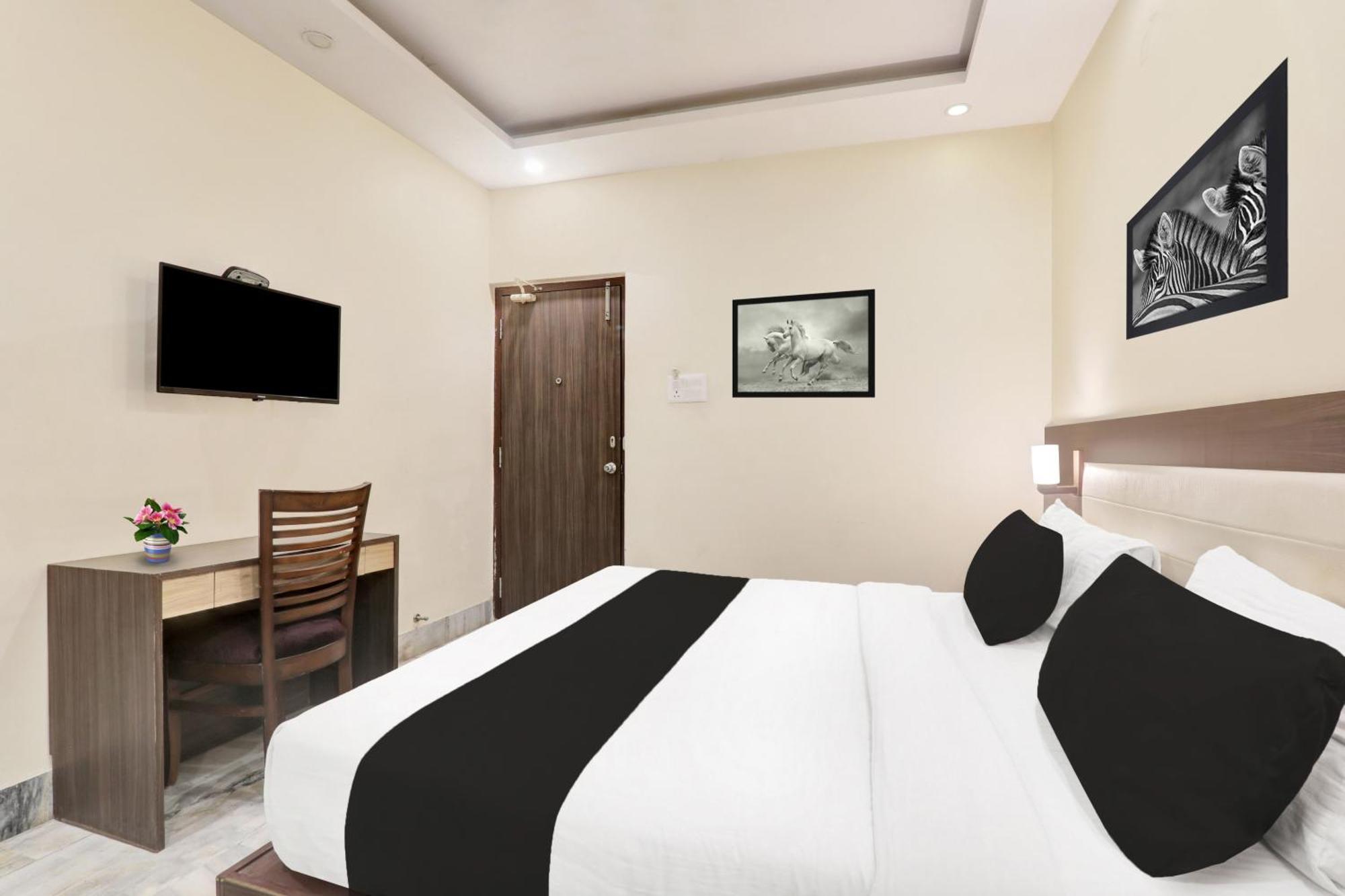 Super Townhouse Kankarbagh Formerly Kunwar Alcajars باتنا المظهر الخارجي الصورة